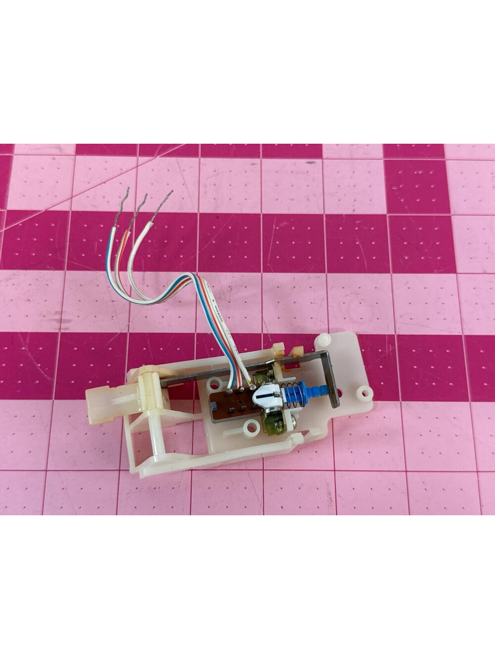 YAMAHA P-350 TURNTABLE PARTS - Switch - Speed
